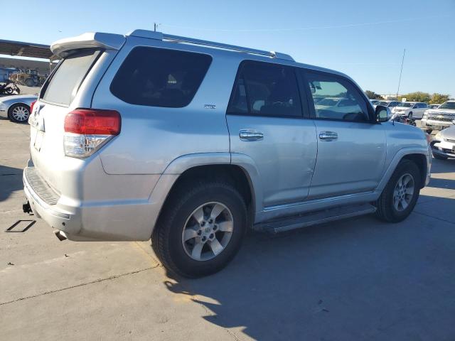 Photo 3 from auction – 2010 TOYOTA 4RUNNER SR with VIN JTEZU5JR3A5004663