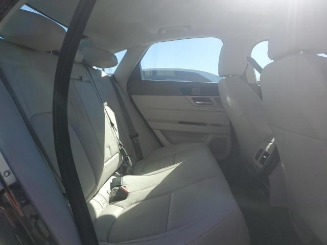 Photo 10 from auction – 2017 JAGUAR XF PREMIUM with VIN SAJBD4BN9HCY46359