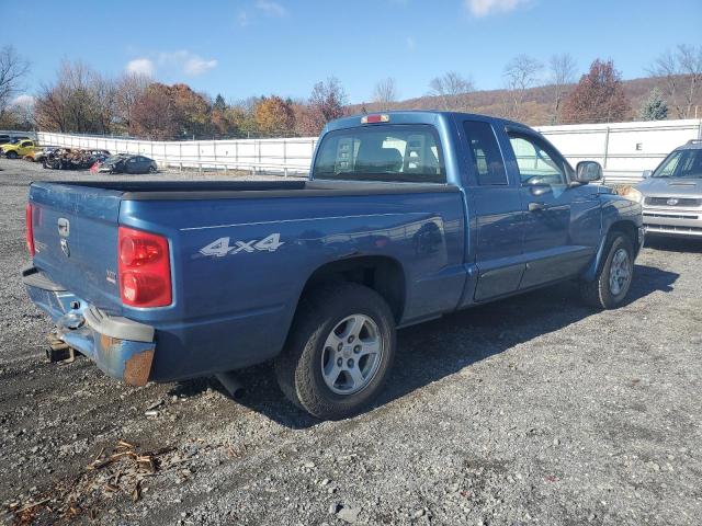 Photo 3 from auction – 2005 DODGE DAKOTA SLT with VIN 1D7HW42N95S102352