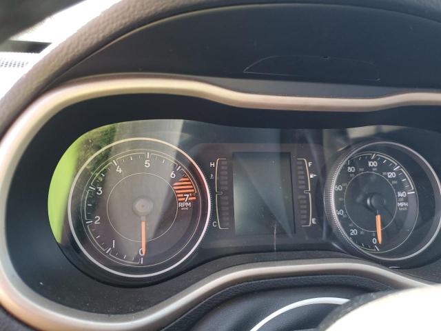 Photo 9 from auction – 2016 JEEP CHEROKEE L with VIN 1C4PJLCB4GW328877