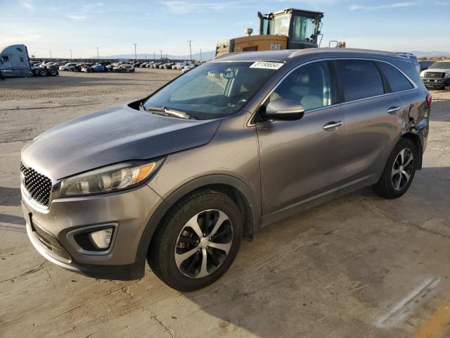 KIA SORENTO EX 2017 with VIN 5XYPH4A55HG204050 - Photo from auction