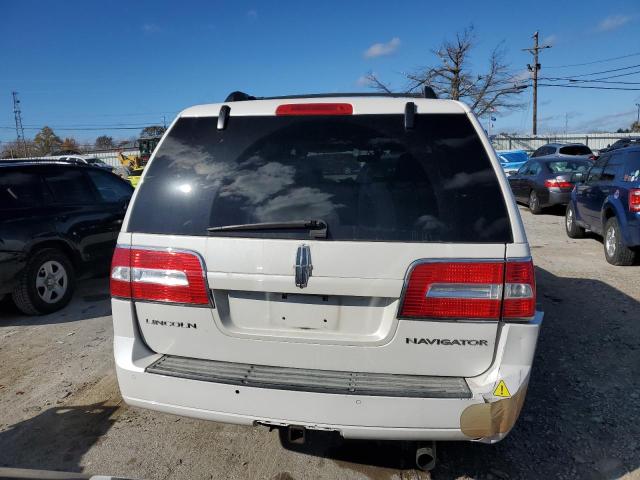 Photo 6 from auction – 2012 LINCOLN NAVIGATOR with VIN 5LMJJ2J57CEL04241