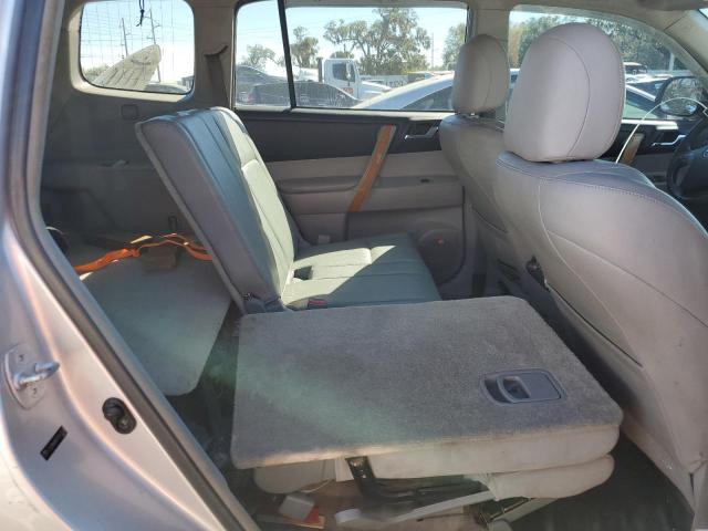 Photo 11 from auction – 2008 TOYOTA HIGHLANDER with VIN JTEEW44A082013244