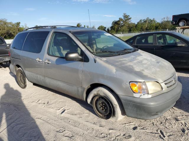 Photo 4 from auction – 2002 TOYOTA SIENNA CE with VIN 4T3ZF19C92U421626