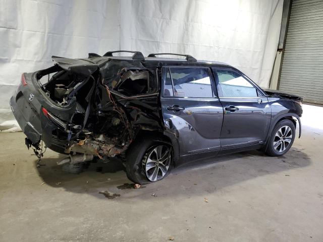 Photo 3 from auction – 2022 TOYOTA HIGHLANDER with VIN 5TDGBRCH7NS555742