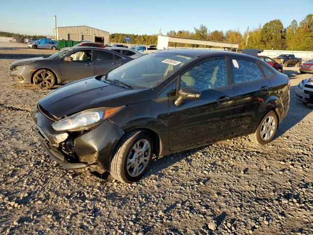 FORD FIESTA SE 2015 with VIN 3FADP4BJ3FM213028 - Photo from auction