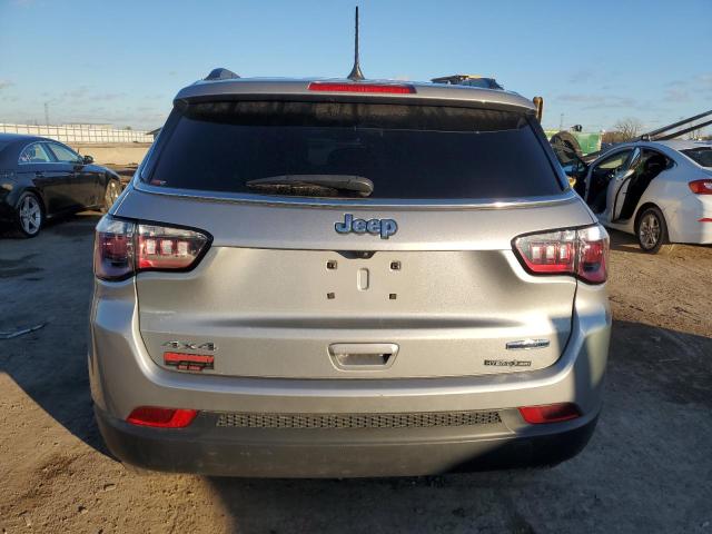 Photo 6 from auction – 2022 JEEP COMPASS LA with VIN 3C4NJDBB2NT101821