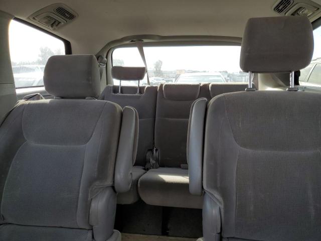 Photo 10 from auction – 2004 TOYOTA SIENNA CE with VIN 5TDZA23C24S178873