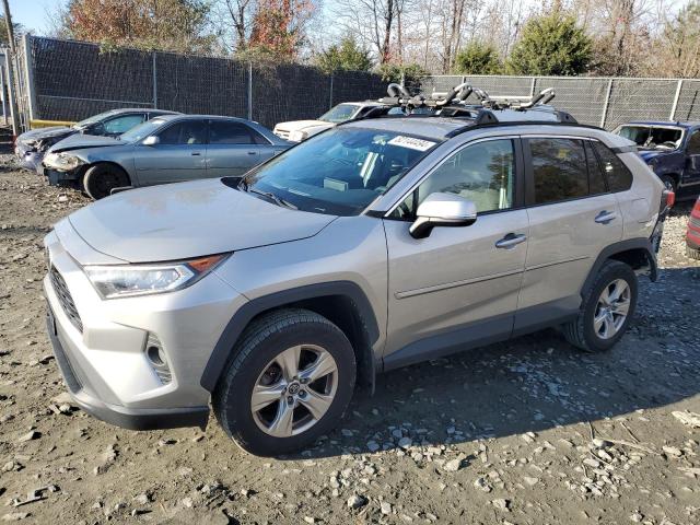 TOYOTA RAV4 XLE 2019 with VIN 2T3P1RFV2KW080886 - Photo from auction