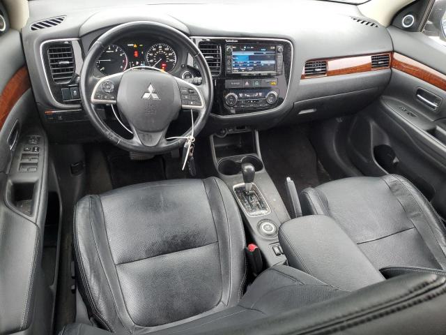Photo 8 from auction – 2015 MITSUBISHI OUTLANDER with VIN JA4AZ3A31FZ008322