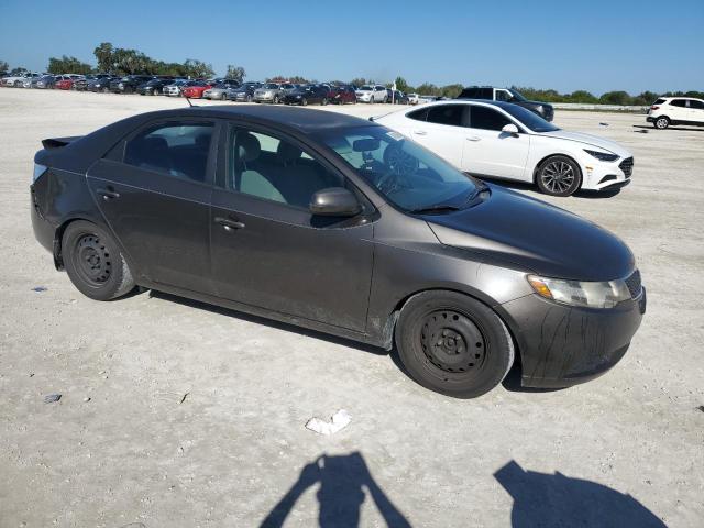 Photo 4 from auction – 2011 KIA FORTE EX with VIN KNAFU4A21B5442729