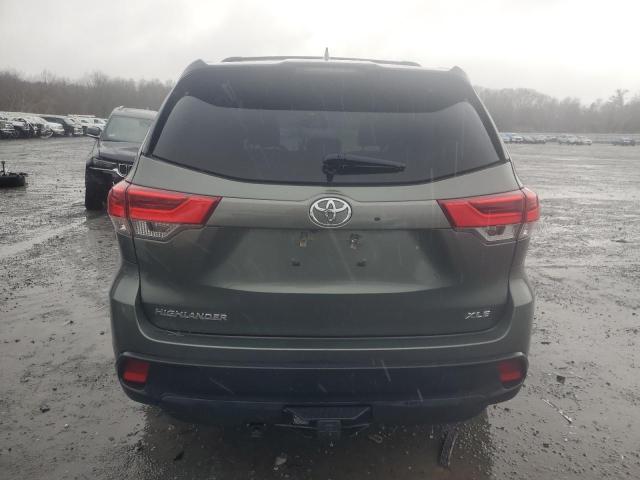 Zdjęcie 6 z aukcji – 2018 TOYOTA HIGHLANDER z VIN 5TDKZRFH9JS268284