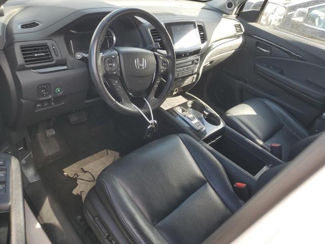 Photo 8 from auction – 2017 HONDA PILOT TOUR with VIN 5FNYF6H95HB012763