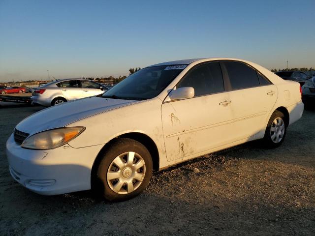 Photo 1 from auction – 2002 TOYOTA CAMRY LE with VIN 4T1BE32K62U112741
