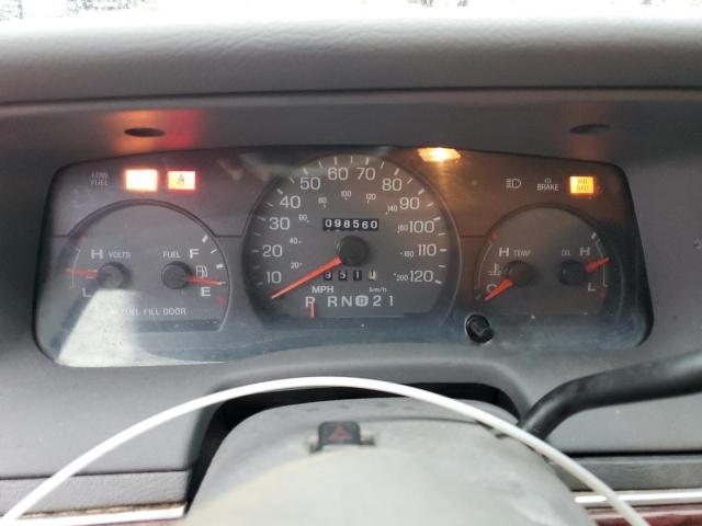 Photo 9 from auction – 2000 MERCURY GRAND MARQ with VIN 2MEFM74W2YX662258