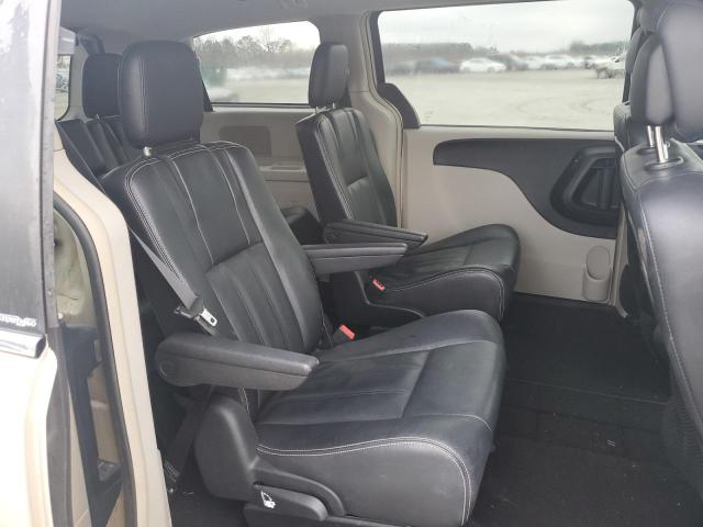 Photo 11 from auction – 2014 CHRYSLER TOWN & COU with VIN 2C4RC1BG4ER256685