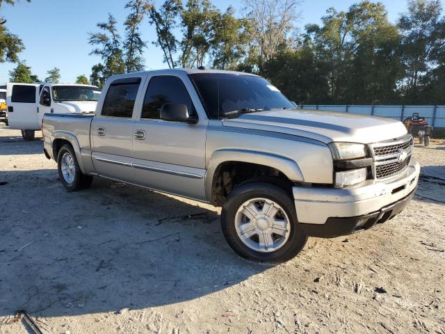 Photo 4 from auction – 2005 GMC NEW SIERRA with VIN 2GTEK13T851140787