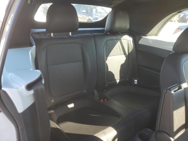 Photo 10 from auction – 2018 VOLKSWAGEN BEETLE S with VIN 3VW5DAAT7JM505022
