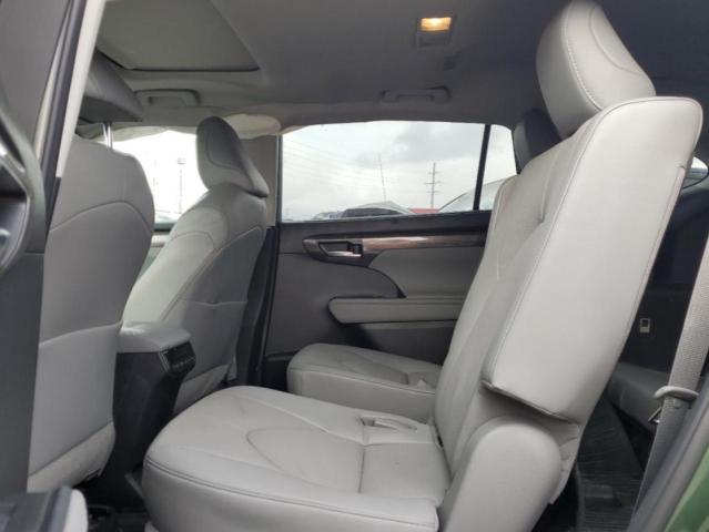 Photo 11 from auction – 2023 TOYOTA HIGHLANDER with VIN 5TDXBRCH5PS602253