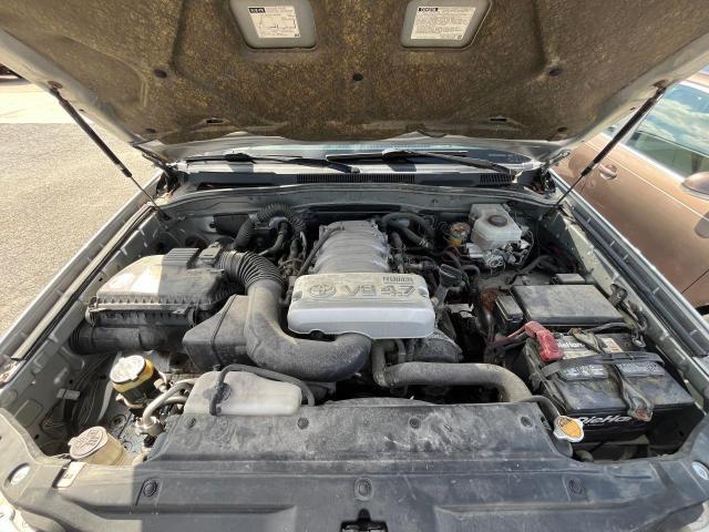 Photo 7 from auction – 2004 TOYOTA 4RUNNER SR with VIN JTEBT14RX40042028