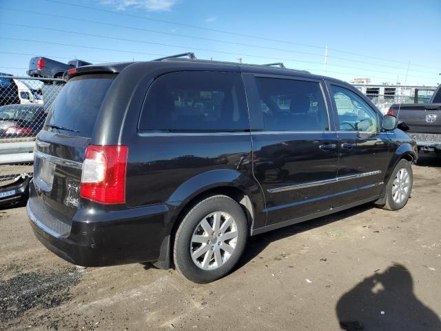 Photo 3 from auction – 2016 CHRYSLER TOWN & COU with VIN 2C4RC1BG4GR185975