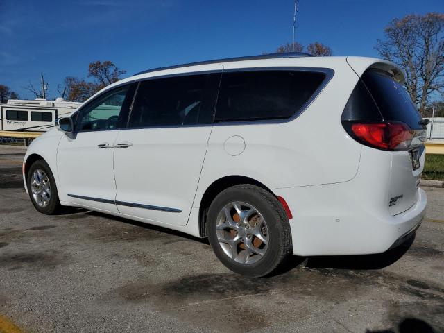 Photo 2 from auction – 2017 CHRYSLER PACIFICA L with VIN 2C4RC1GG8HR656813