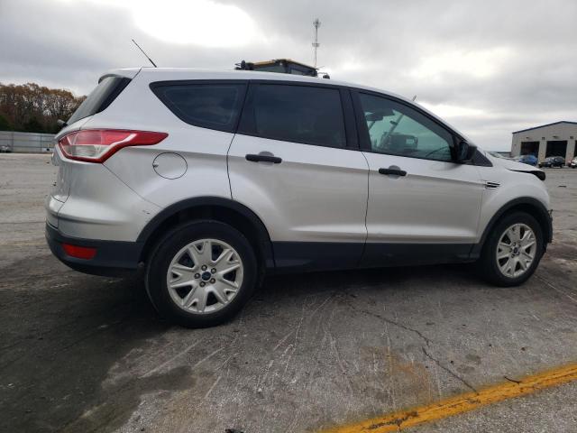 Photo 3 from auction – 2016 FORD ESCAPE S with VIN 1FMCU0F74GUC41757