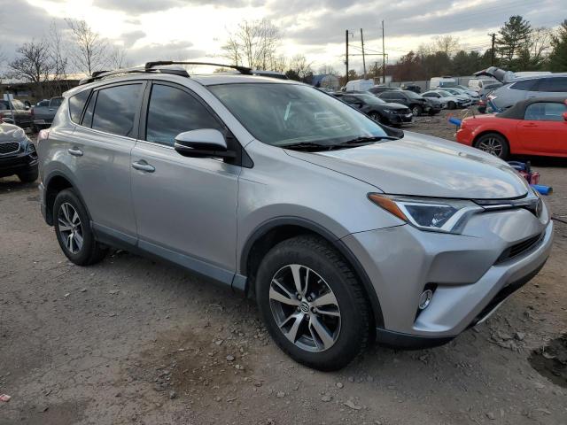 Photo 4 from auction – 2017 TOYOTA RAV4 XLE with VIN 2T3RFREV4HW659477
