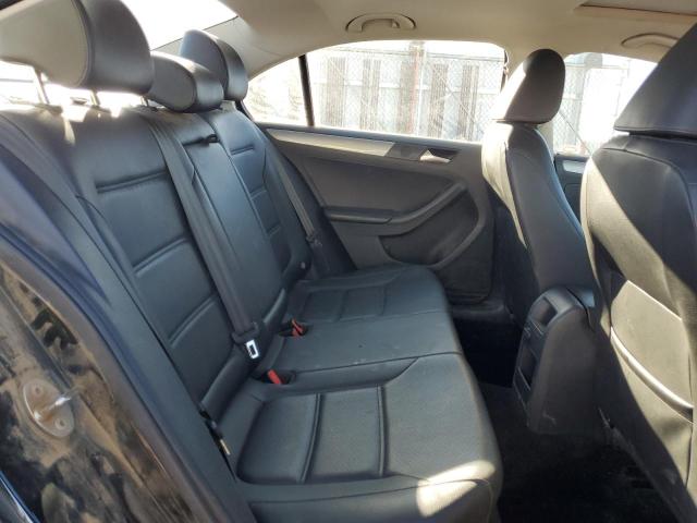 Photo 10 from auction – 2018 VOLKSWAGEN JETTA SE with VIN 3VWDB7AJ1JM249673
