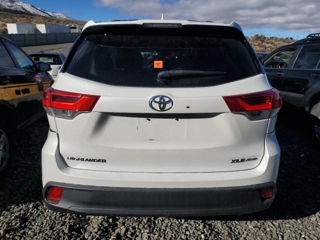 صورة رقم 6 من المزاد - 2018 TOYOTA HIGHLANDER مع VIN 5TDJZRFH3JS554627