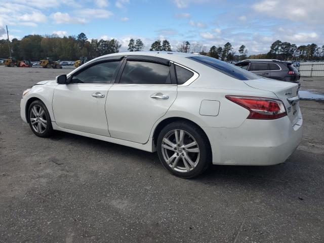 Photo 2 from auction – 2013 NISSAN ALTIMA 3.5 with VIN 1N4BL3AP4DN423644