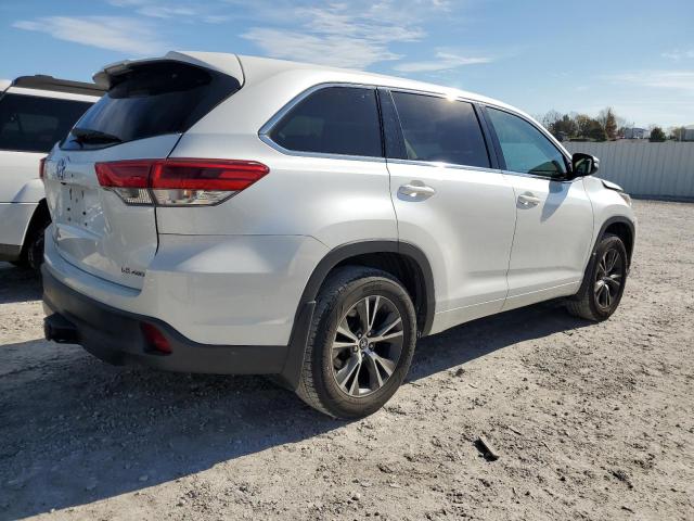 Photo 3 from auction – 2018 TOYOTA HIGHLANDER with VIN 5TDBZRFH6JS492967