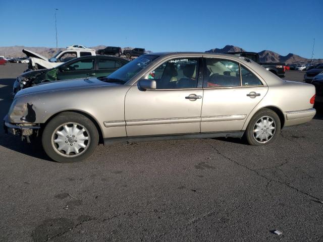 MERCEDES-BENZ E 320 1999 with VIN WDBJF65H4XA840953 - Photo from auction
