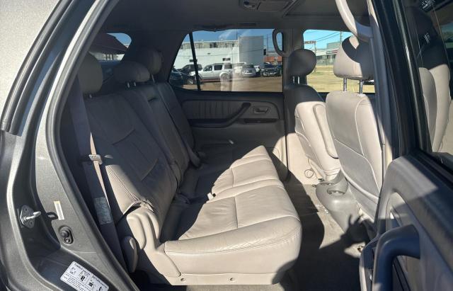 Photo 6 from auction – 2004 TOYOTA SEQUOIA LI with VIN 5TDBT48A74S212871
