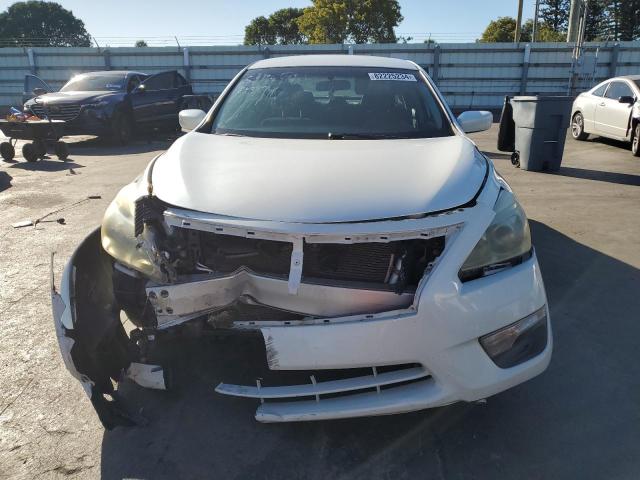 Photo 5 from auction – 2015 NISSAN ALTIMA 2.5 with VIN 1N4AL3AP5FC132127