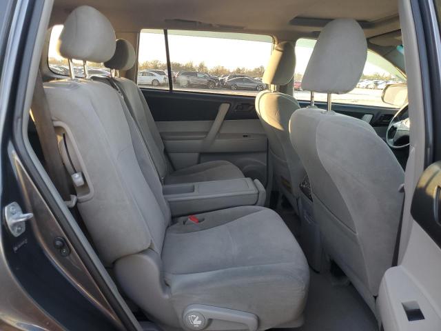 Photo 11 from auction – 2010 TOYOTA HIGHLANDER with VIN 5TDBK3EH8AS022099