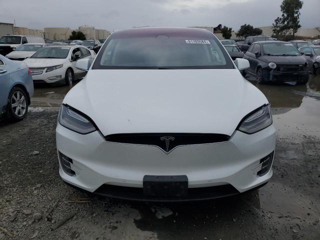 Photo 5 from auction – 2017 TESLA MODEL X with VIN 5YJXCBE25HF068335