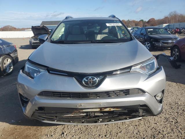 Photo 5 from auction – 2017 TOYOTA RAV4 XLE with VIN 2T3RFREV8HW669011