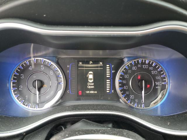 Photo 9 from auction – 2015 CHRYSLER 200 LIMITE with VIN 1C3CCCAB2FN645982