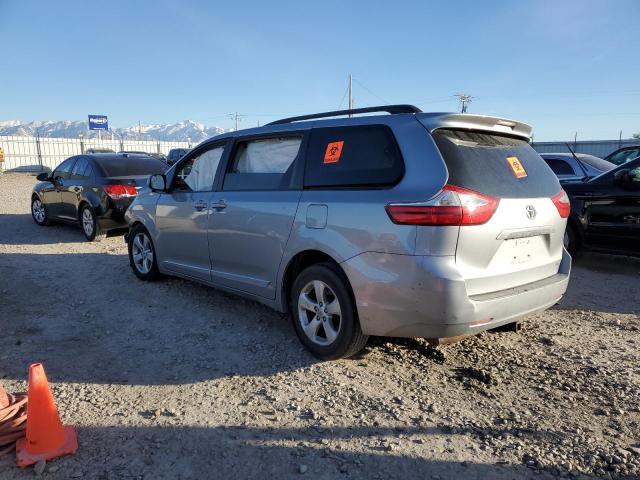 Photo 2 from auction – 2015 TOYOTA SIENNA LE with VIN 5TDKK3DC5FS616596