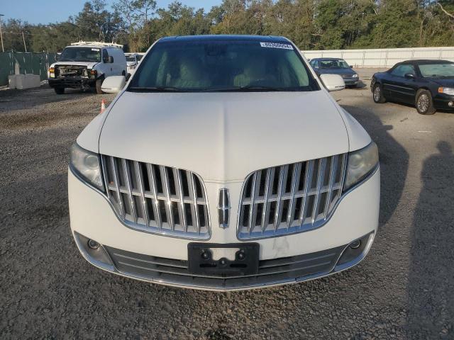 Photo 5 from auction – 2012 LINCOLN MKT with VIN 2LMHJ5AT3CBL51106
