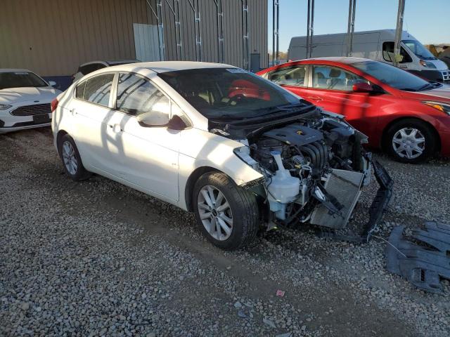 Photo 4 from auction – 2017 KIA FORTE LX with VIN 3KPFL4A76HE075695