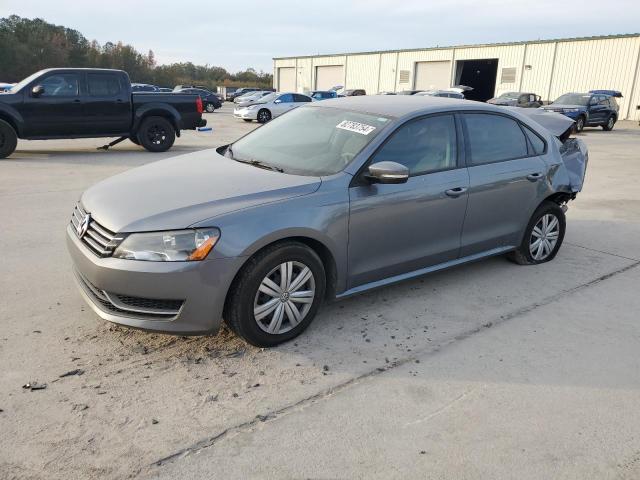 VOLKSWAGEN PASSAT S 2014 with VIN 1VWAS7A36EC089687 - Photo from auction