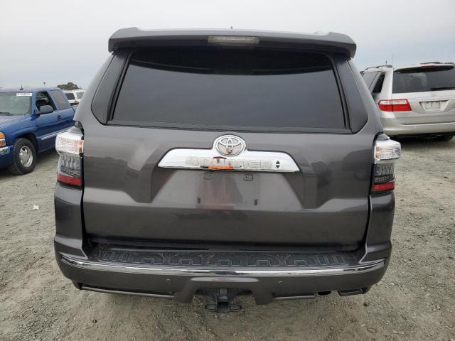 Photo 6 from auction – 2017 TOYOTA 4RUNNER SR with VIN JTEBU5JR2H5460875
