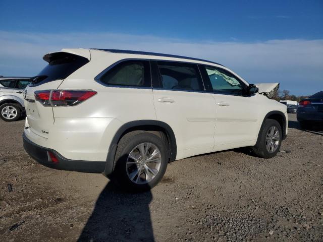 Photo 3 from auction – 2015 TOYOTA HIGHLANDER with VIN 5TDJKRFH9FS107666