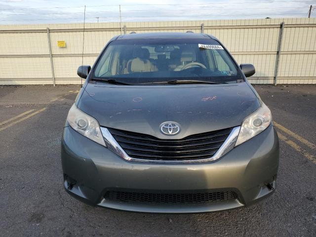 Photo 5 from auction – 2011 TOYOTA SIENNA LE with VIN 5TDKK3DC7BS038141