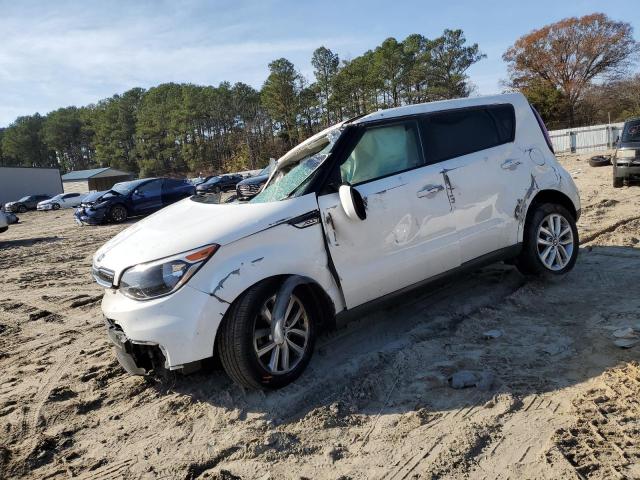 KIA SOUL + 2018 z numerem VIN KNDJP3A57J7539218 - Zdjęcie z aukcji