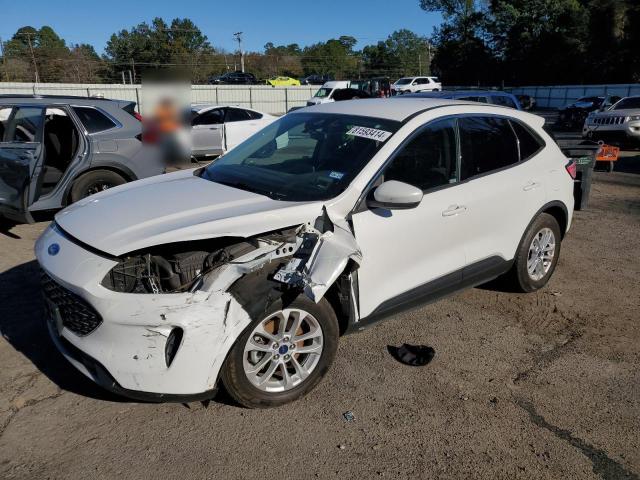FORD ESCAPE SE 2020 with VIN 1FMCU0G61LUA33724 - Photo from auction