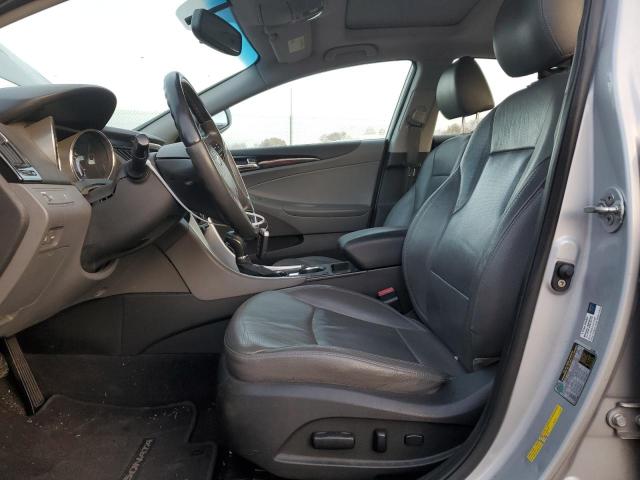 Photo 7 from auction – 2011 HYUNDAI SONATA SE with VIN 5NPEC4AC3BH080073