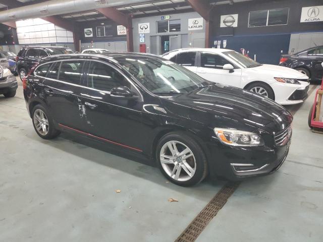 Photo 4 from auction – 2015 VOLVO V60 PREMIE with VIN YV140MEK4F1217700